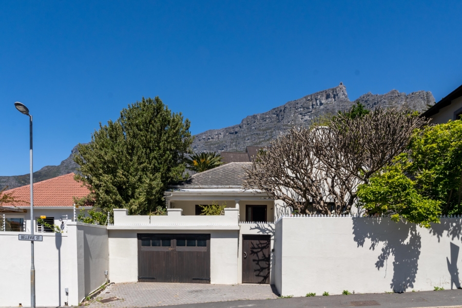 3 Bedroom Property for Sale in Gardens Western Cape